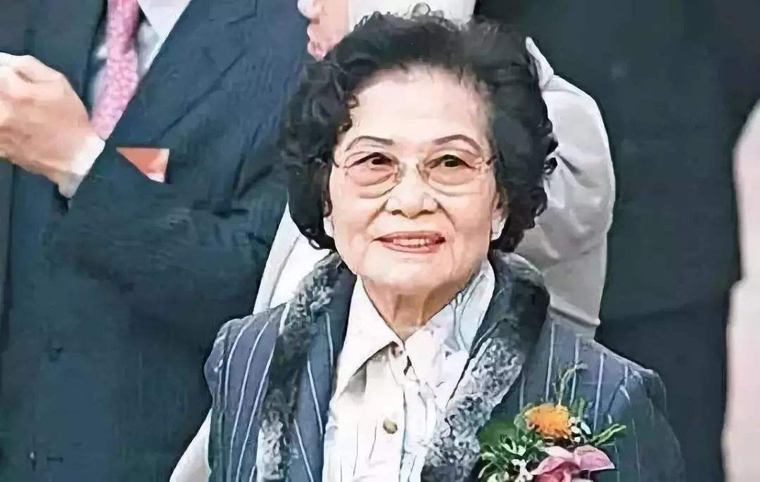 香港免費(fèi)公開資料大全，一網(wǎng)打盡資源寶藏，香港資源寶藏，免費(fèi)公開資料一網(wǎng)打盡
